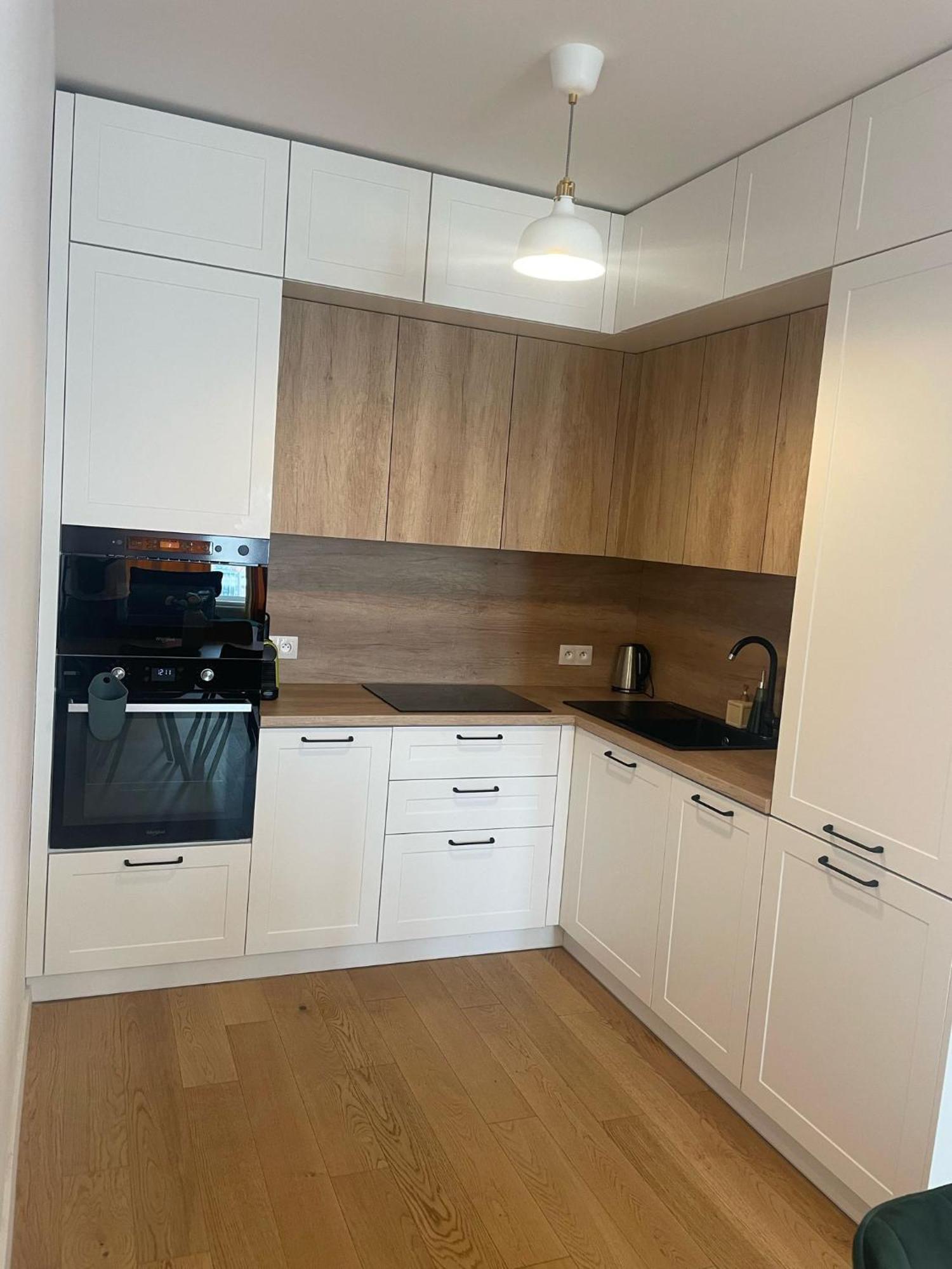 New Downtown Apartment Couple Minute From The Old Town Bratislava Bagian luar foto