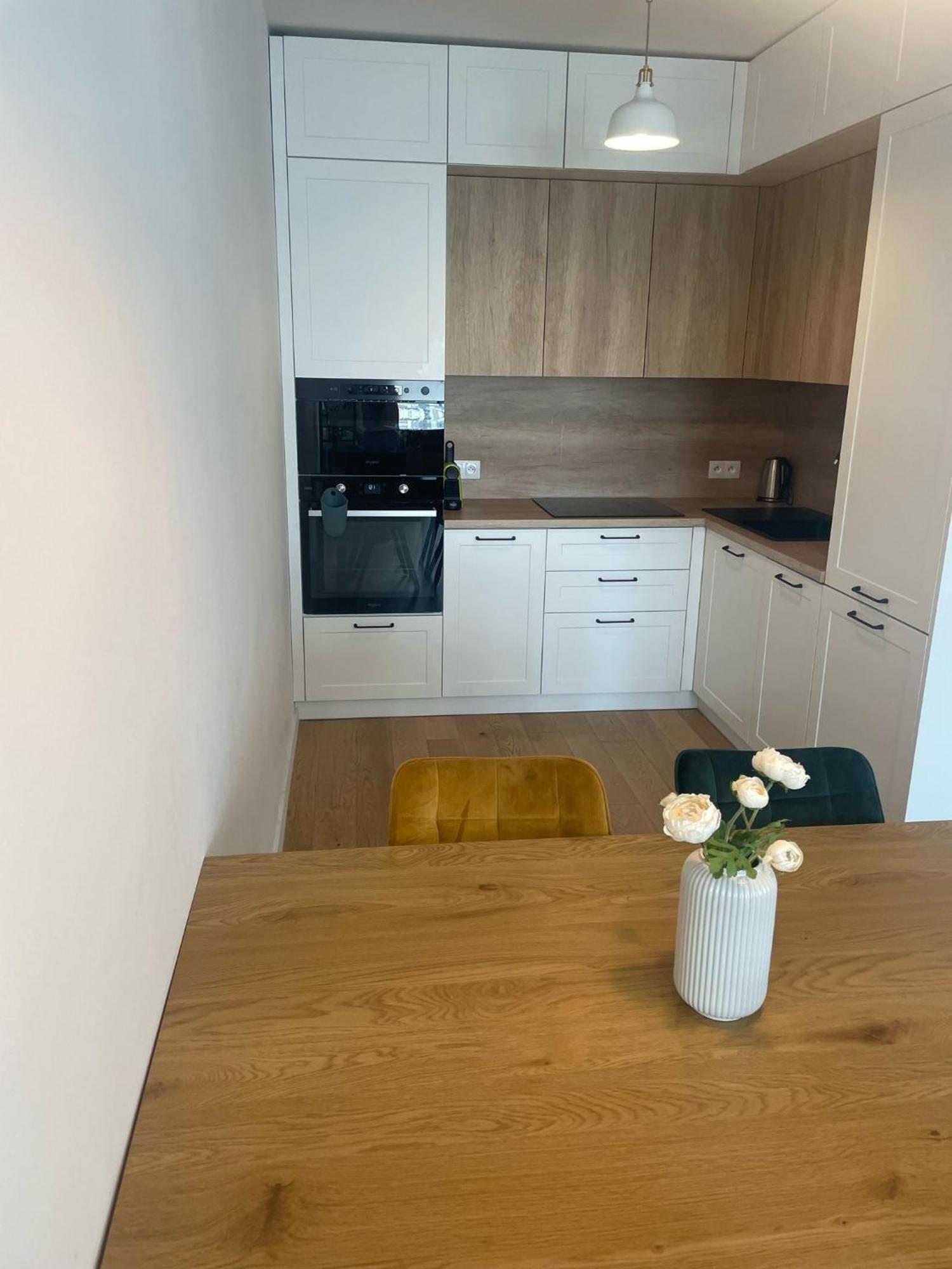 New Downtown Apartment Couple Minute From The Old Town Bratislava Bagian luar foto