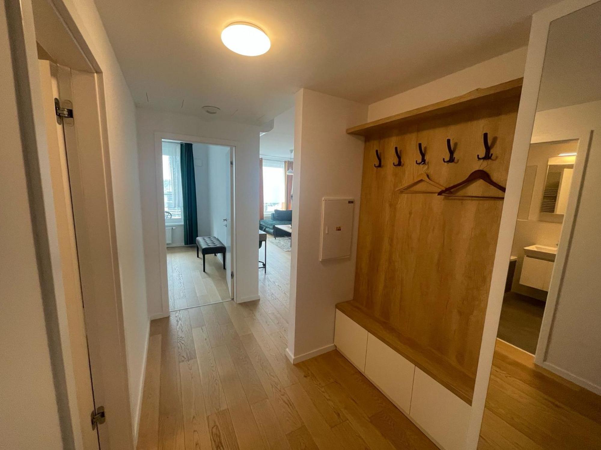 New Downtown Apartment Couple Minute From The Old Town Bratislava Bagian luar foto